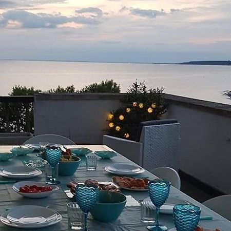 Suite Con Terrazzo Sul Mare E Discesa In Spiaggia A Gallipoli Eksteriør bilde