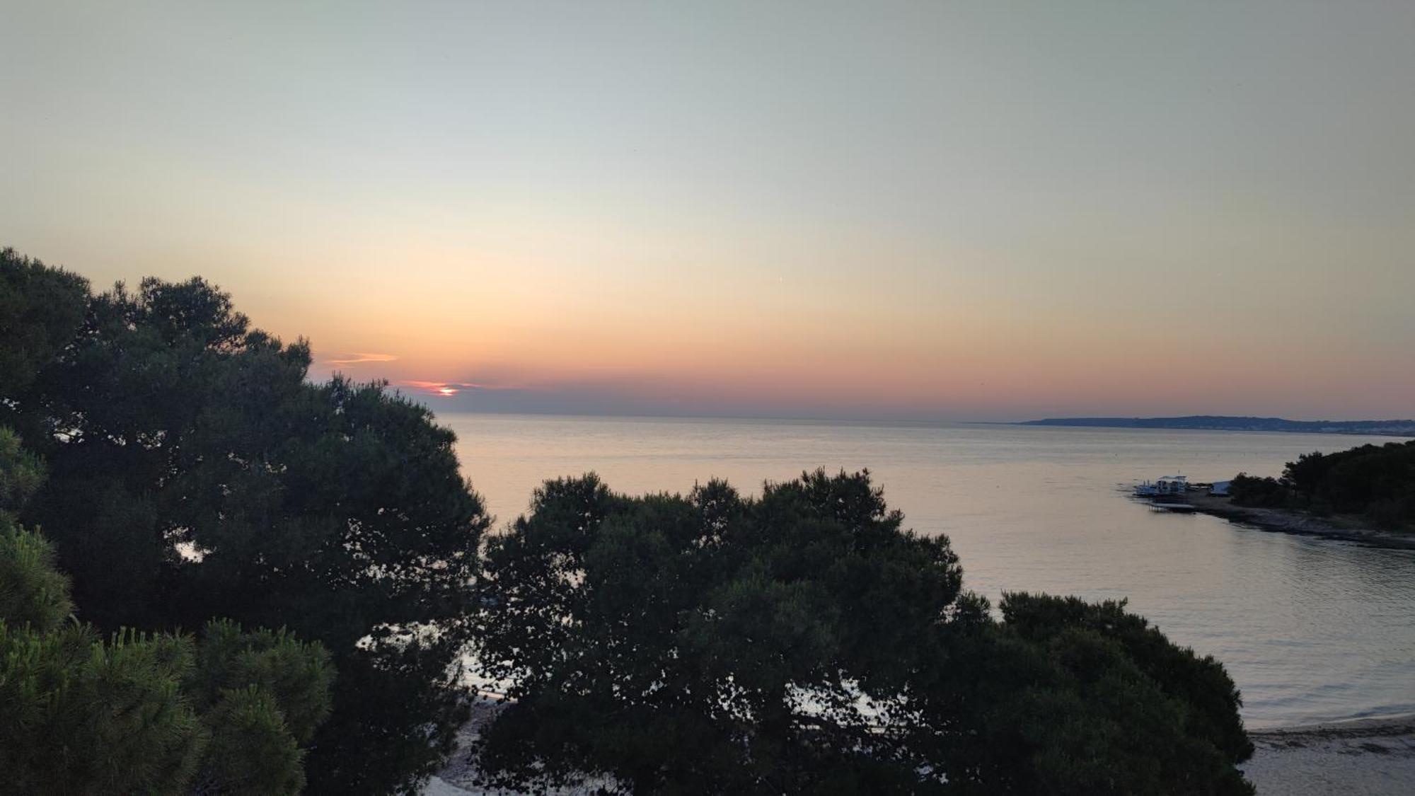 Suite Con Terrazzo Sul Mare E Discesa In Spiaggia A Gallipoli Eksteriør bilde